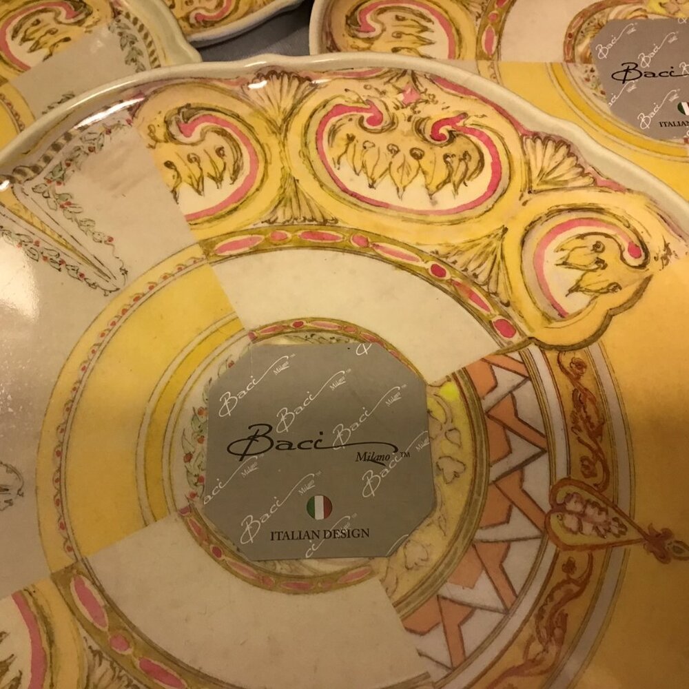NWT Baci Milano Italian Design Melamine Plates Set Of 5 - 9 3/4"